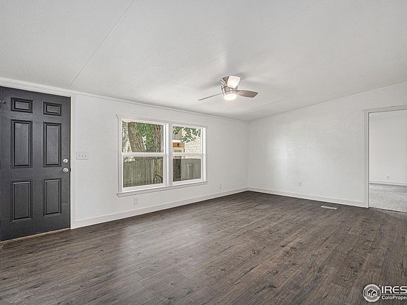 3rd image of 811 Plum Ave