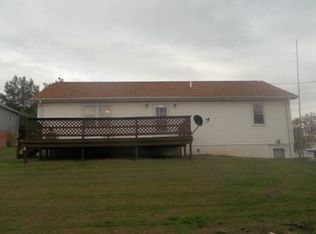 310 N 1st St, Shenandoah, VA 22849