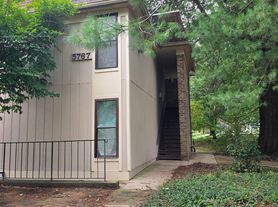 5767 Rexford Ct, Springfield, VA