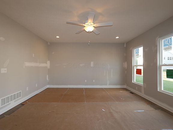 4th image of 7799 Collins Dr