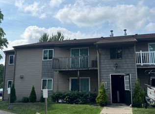 4350 Norman Dr SE APT 201, Grand Rapids, MI 49508