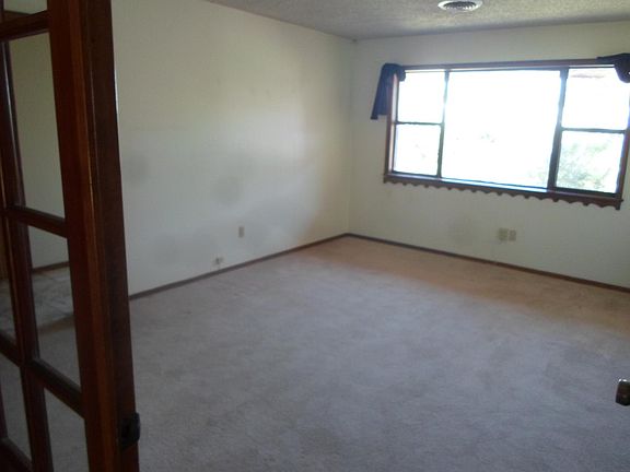 5th image of 3008 Sunland Ave
