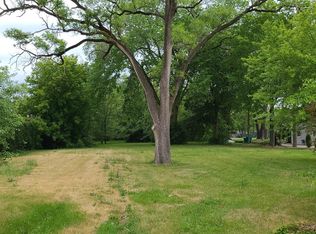 2932 N Schoenbeck Rd, Arlington Heights, IL 60004