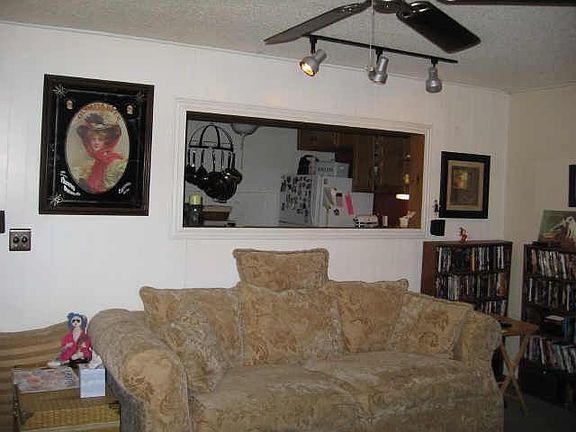2nd image of 2117 Edgemont Dr
