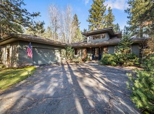19380 Soda Springs Dr, Bend, OR 97702