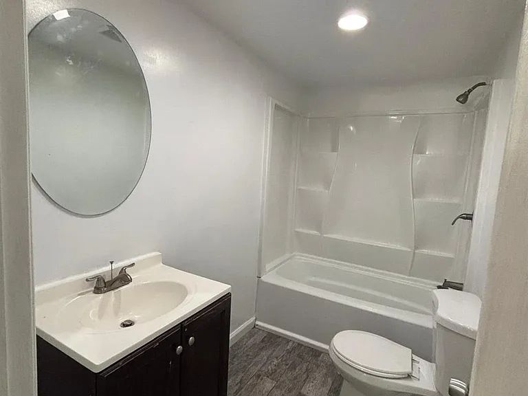 141 Huguenot Dr — Photo 9