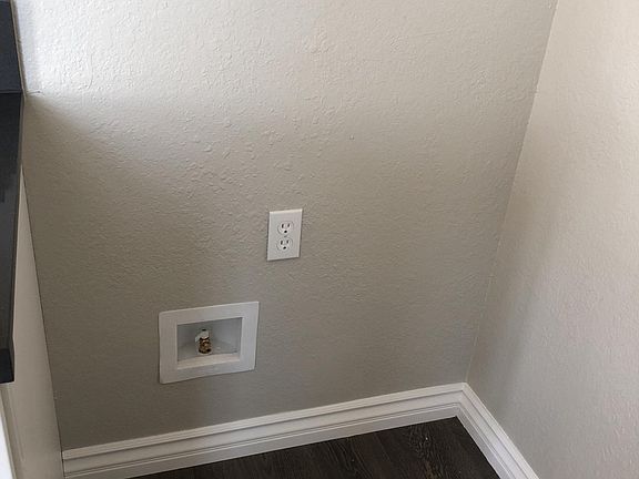 New ice maker hookup.