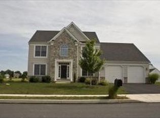 702 Arbor Rose Ave, Mount Joy, PA 17552