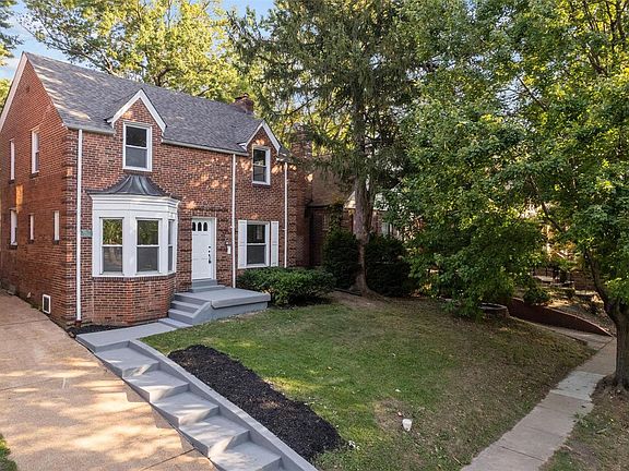 2nd image of 7656 Lindbergh Dr
