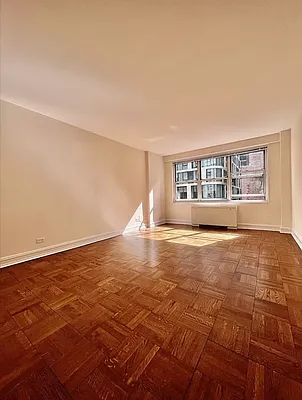 Rented by Elegran | media 17