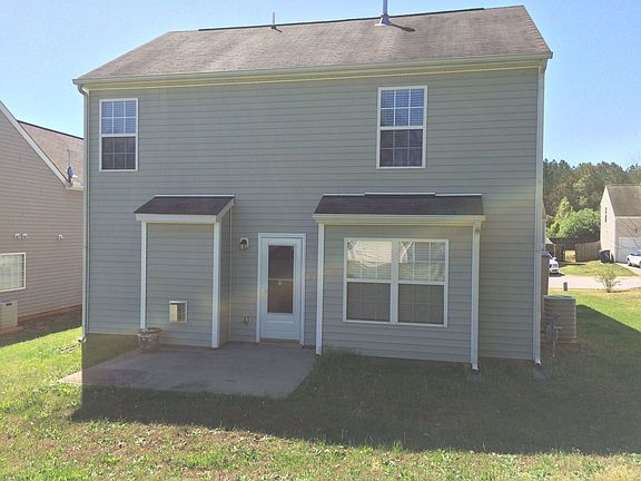 3rd image of 1013 Early Rise St