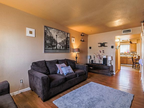 2nd image of 425 W University Dr
