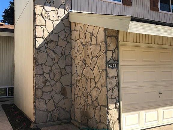 2nd image of 2963 Country Place Cir
