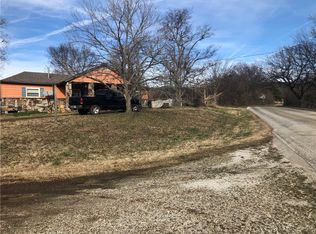 15953 Greasy Valley Rd, Prairie Grove, AR 72753