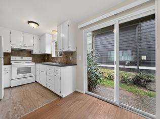 9015 9th Ave SW APT 1, Seattle, WA 98106