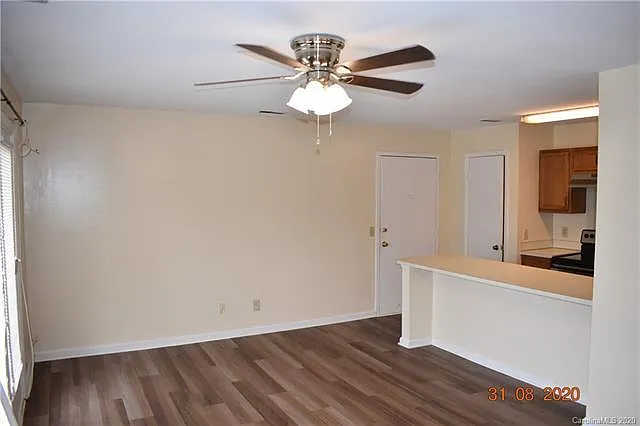 6133 Meadow Rose Ln — Photo 8