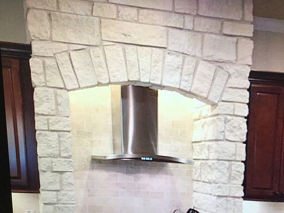 4th image of 908 Dolan Springs Ln