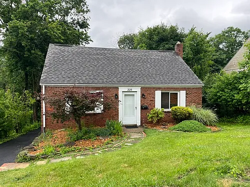 225 Logan Rd Photo 1
