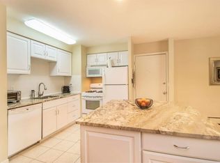 1201 Island Dr APT 203, Ann Arbor, MI 48105