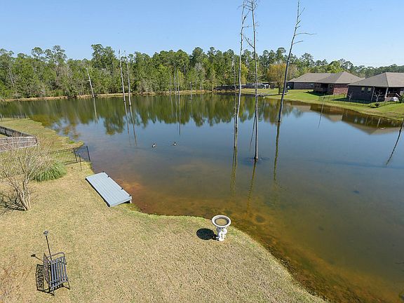 5th image of 13225 Meadowland Ct