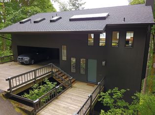 8360 W Stark St, Portland, OR 97229