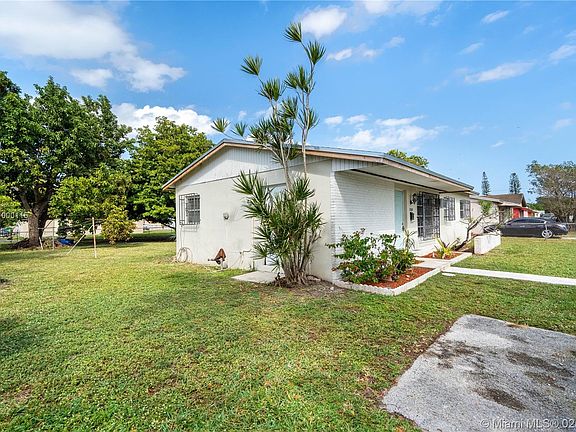 5th image of 3265 NW 180th St