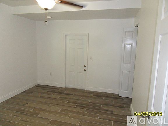 3rd image of 5348 NE 20th Ave