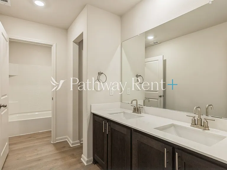932 Crimson Wolf Rd — Photo 12