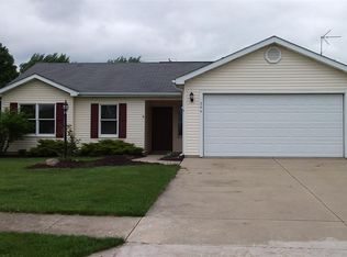 244 Claiborne Dr, Columbia City, IN 46725
