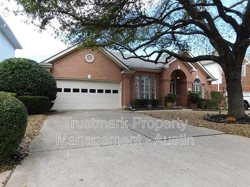 1st image of 2205 Bent Bow Dr