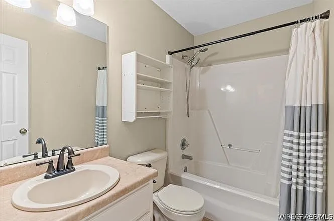 105 Periwinkle Ct — Photo 17