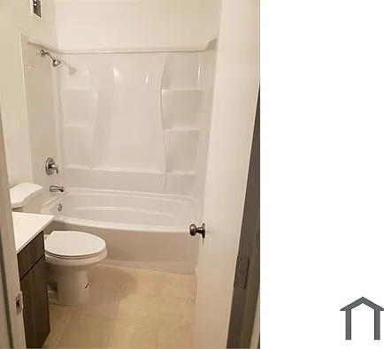 2361 W Hazelwood St — Photo 5