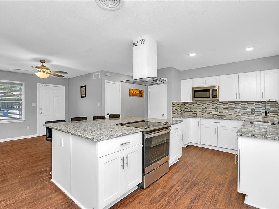1st image of 3262 Kristen Dr