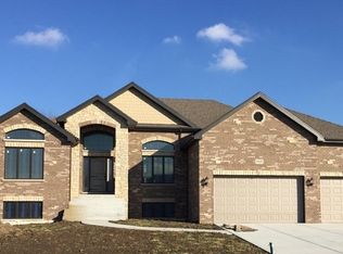 19125 Boulder Ridge Ct, Mokena, IL 60448