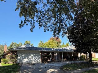 3614 Dauphine Ave, Northbrook, IL 60062