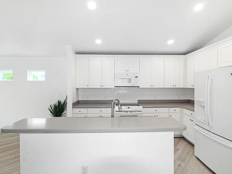 12670 Shimmering Oak Cir — Photo 4