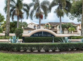 18203 Glenmoor Dr, West Palm Beach, FL 33409