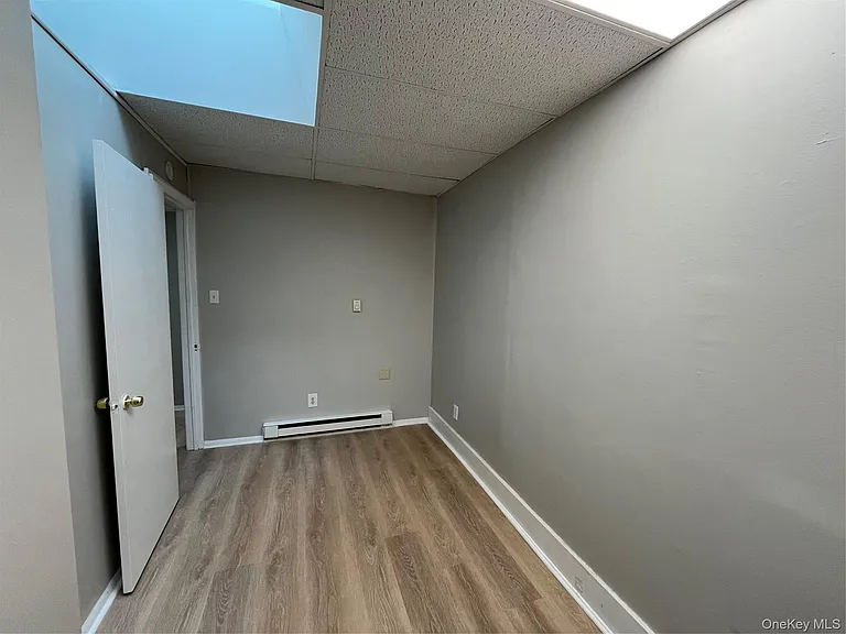 201 Main St #5 — Photo 11