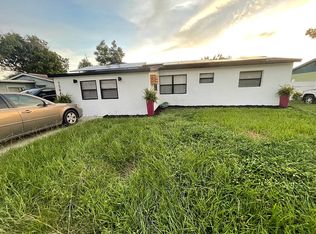 13642 120th St, Seminole, FL 33778