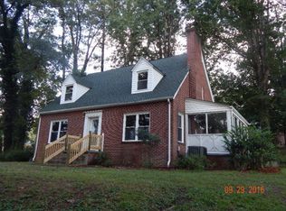 245 Oakwoods Rd, Wilkesboro, NC 28697