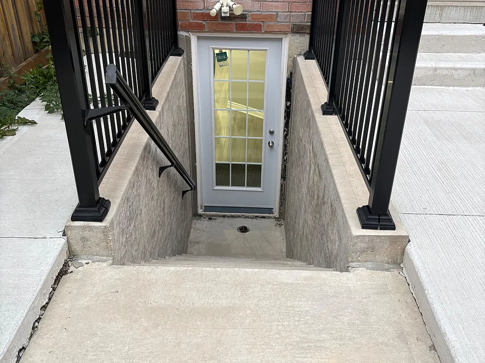 846 Francine Cres #LOWER LEVEL