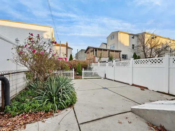 1610 West Street image 28 of 34