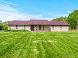1490 Perry Hwy, Mercer, PA 16137