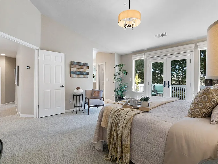 448 Silverwood Dr — Photo 38