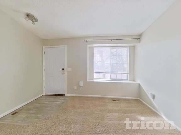 2nd image of 3025 Richmond Dr