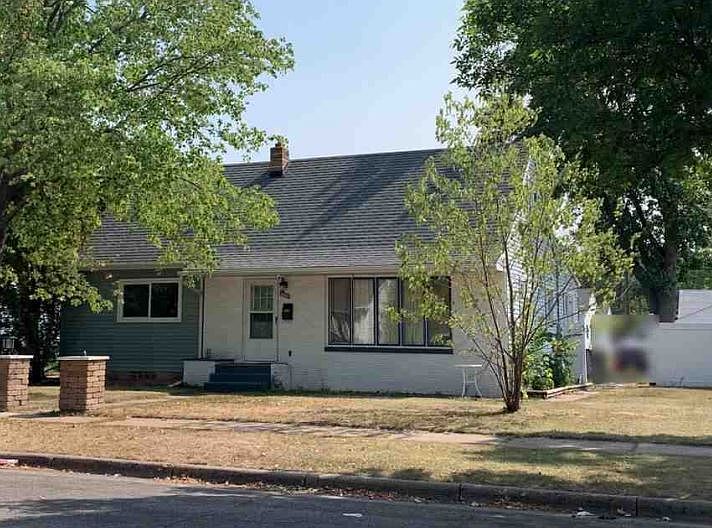 1st image of 1020 27th Ave N