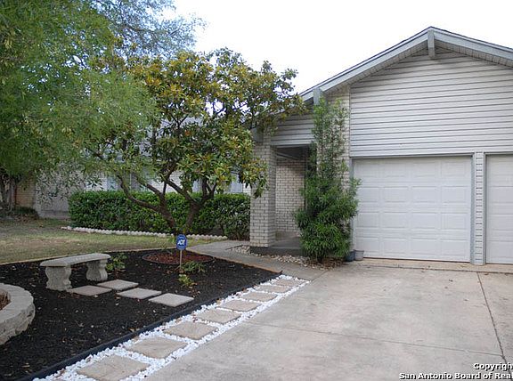 2nd image of 5314 Gary Cooper St
