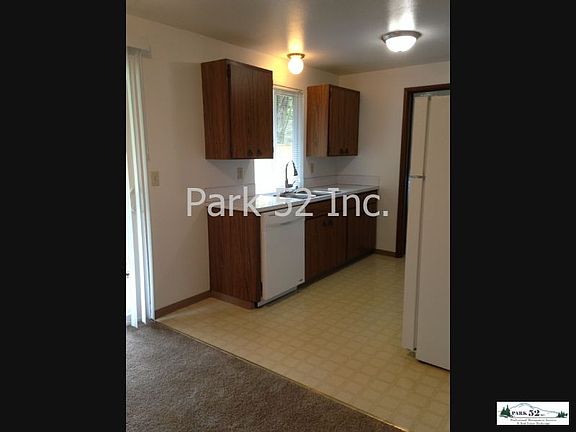 2nd image of 11812 120th St E