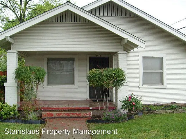 1518 G St photo 1