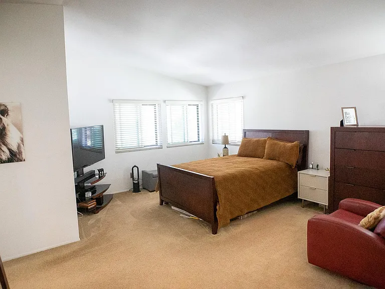 1575 Apache Dr #F — Photo 10